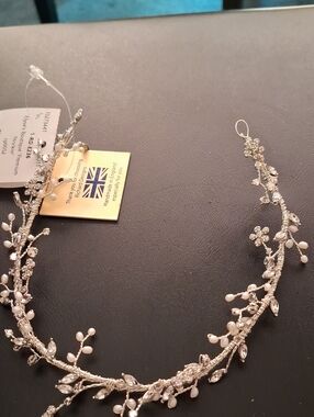 Handcrafted Silver Hair Vine with White Pearls and Crystals